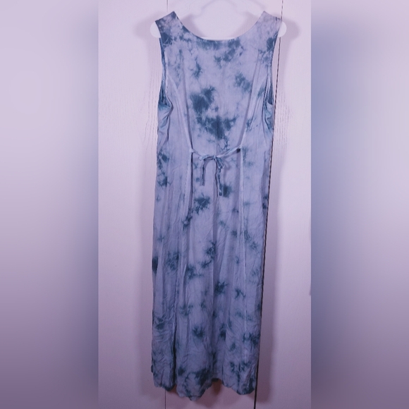 Flower Blue Tie Dye Dress Free Size Embroidered Floral Stich Detail Button Front - Picture 4 of 8